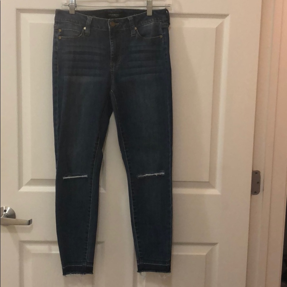Liverpool Avery crop jean Edison Mid Blue Destruct